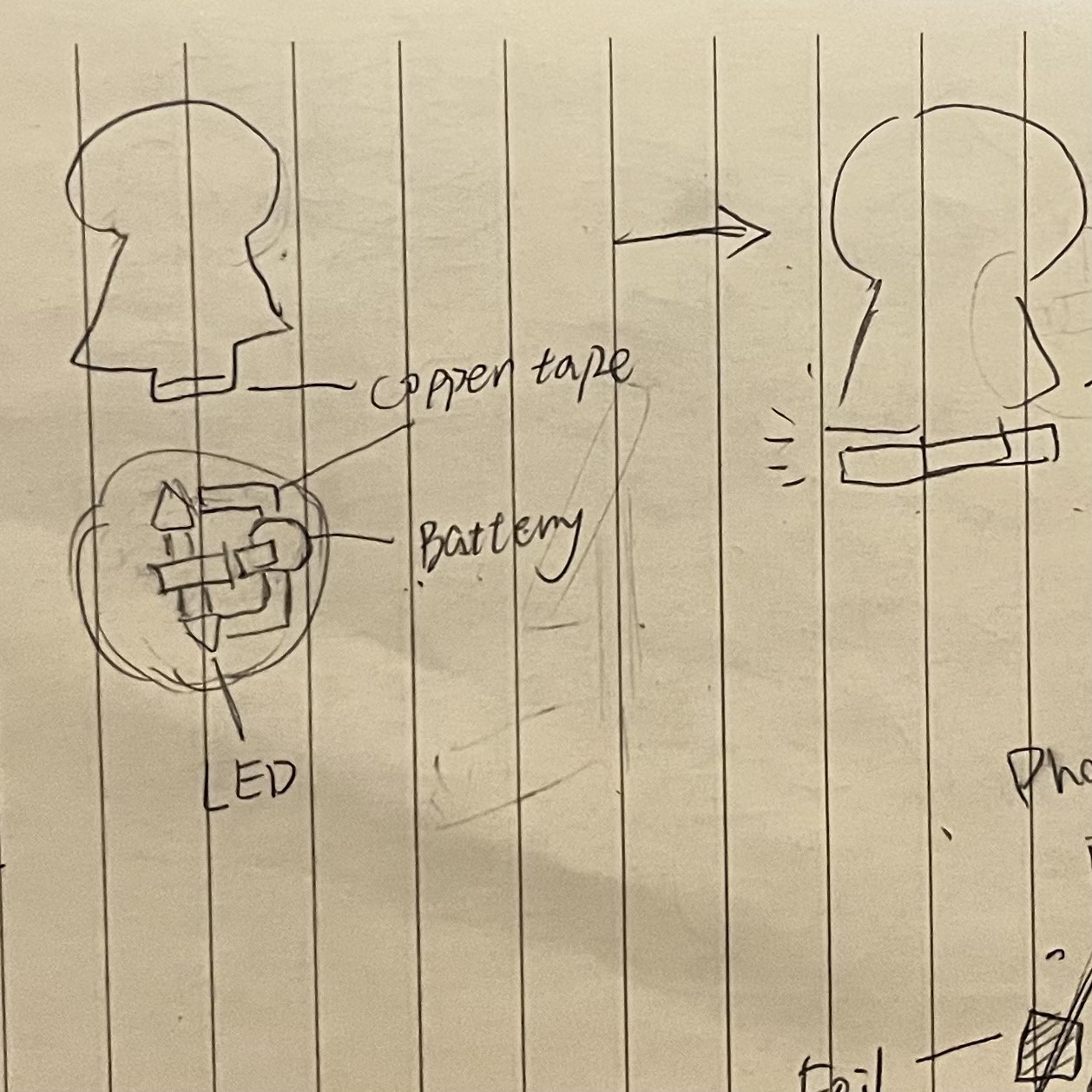 Circuit sketching, the base lights up when it is inserted